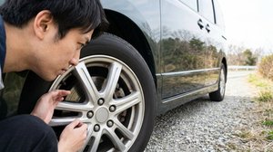 車のブレーキディスクやタイヤ周りの点検