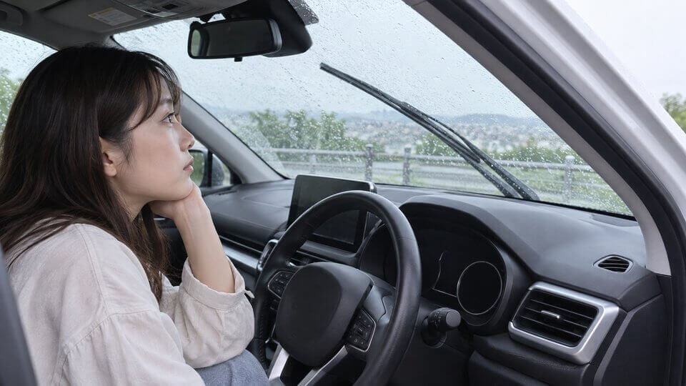 途中で止まったワイパーを確認